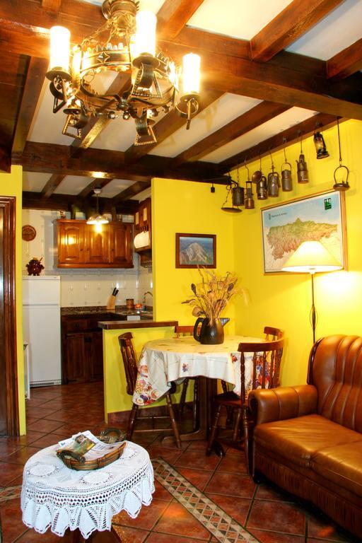 Cortes  Casas Rurales Prieto الغرفة الصورة